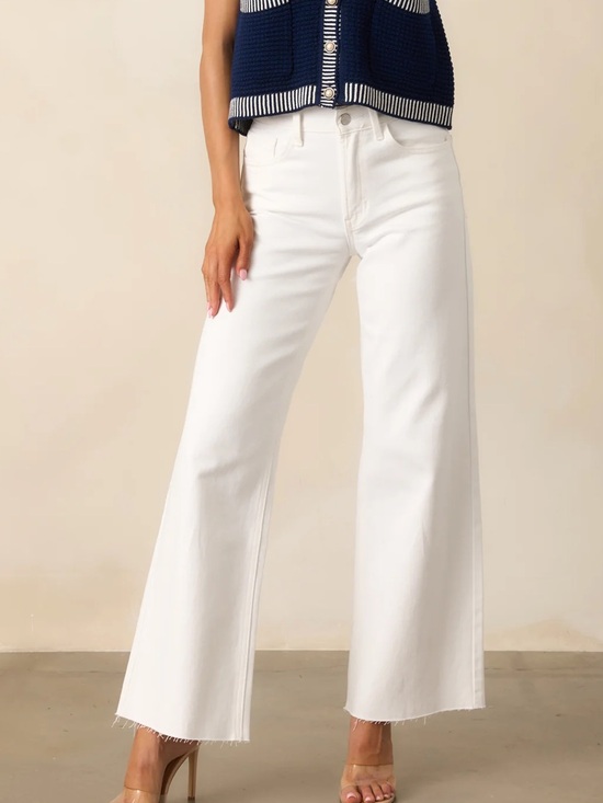 Just USA Denim - Just USA IN THE COUNTRYSIDE STRAIGHT LEG JEANS Sz 4 NWT | Straight Leg Jeans-
